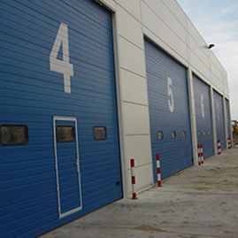 Tecnipuertas Málaga Seccionable